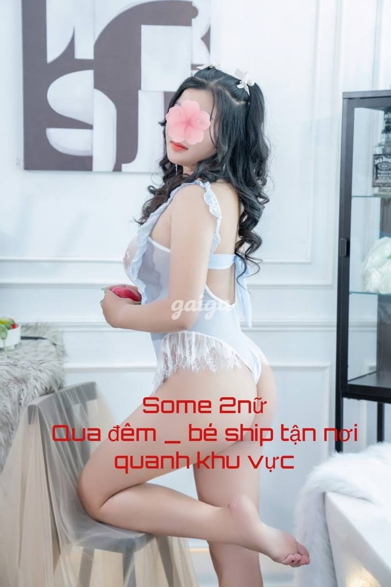 LAN NHI XINH XẮN GÁI MIỀN TÂY BÚ CU DÂM CHIỀU KHÁCH LẦN ĐẦU ĐI LÀM
