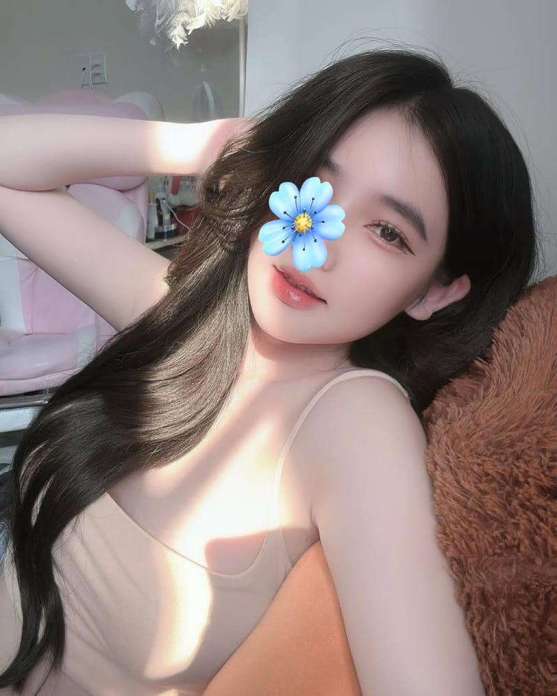 ANH THƯ - 🌸🌸🌸GÁI XINH VÚ TO BƯỚM ĐẸP - NÓNG BỎNG VÀ HẤP DẪN - TÌNH CẢM NGẤT NGÂY